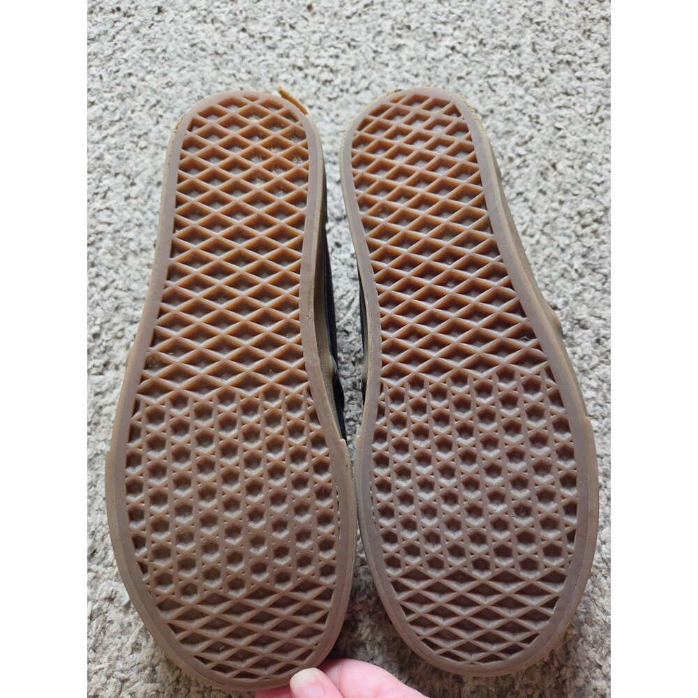 Vans - Picture 4 of 5